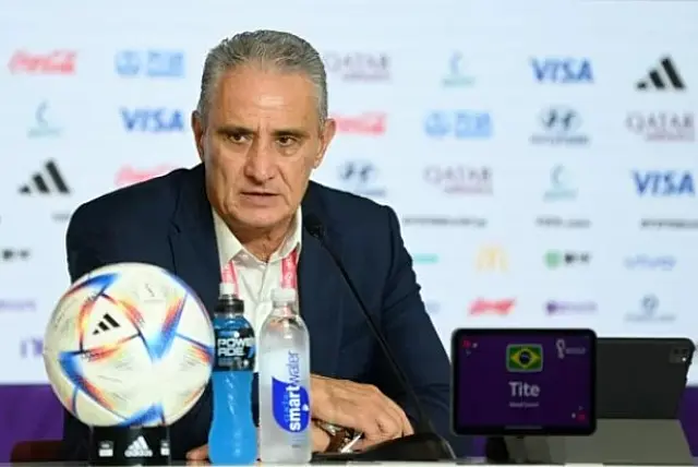 Tite é assaltado e leva bronca de bandido por derrota na Copa do Mundo