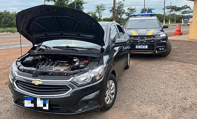 Carro furtado é recuperado na BR-267 em Nova Alvorada do Sul
