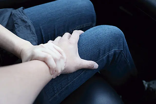 Homem é preso após mostrar órgão genital para turista