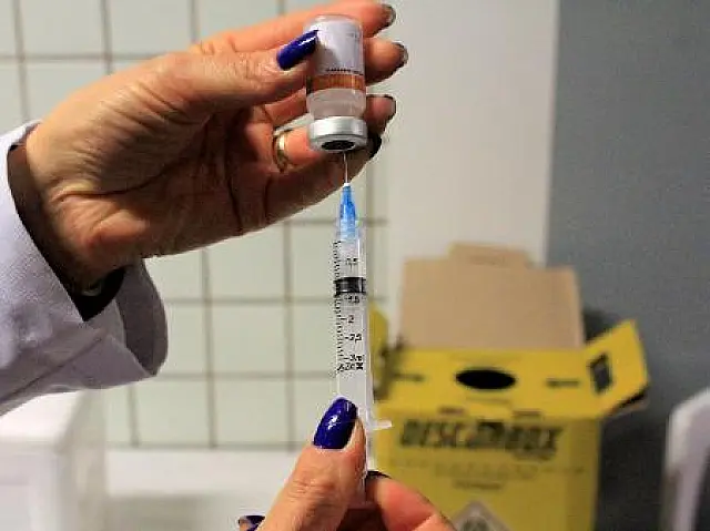 Em Anastácio, vacinação segue das 16h às 18h40
