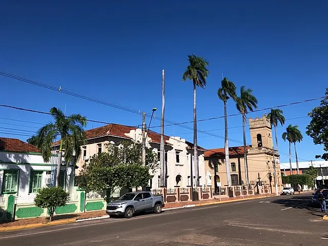 Com bandeira cinza, Miranda segue decreto estadual