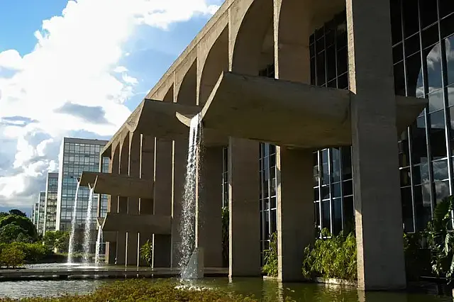 Leilão do MJSP com artigos de luxo recebe lances até quarta-feira