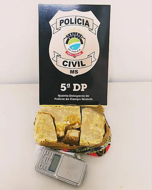 Jovem de 24 anos é preso suspeito por tráfico de drogas na Capital