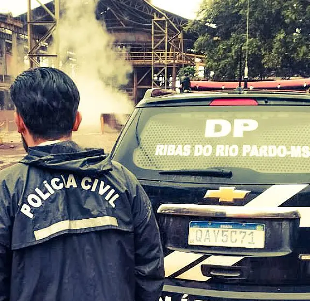 Dupla é presa por tráfico de drogas em Ribas do Rio Pardo