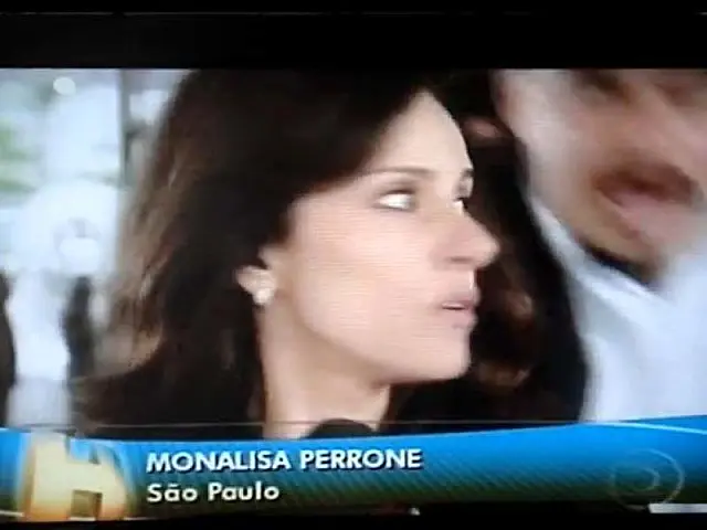 Grupo assume ataque a repórter da Globo e pede desculpa