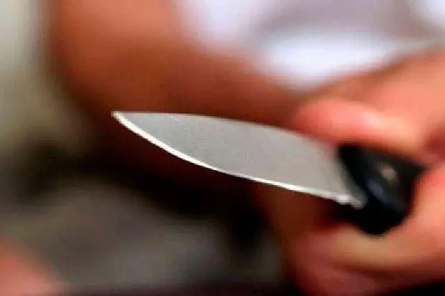 "10 anos sendo humilhada" diz mulher após esfaquear marido