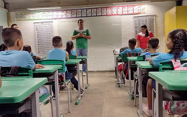 Rematrículas para EJA e do 2º ao 9º ano em Corumbá encerram dia 15
