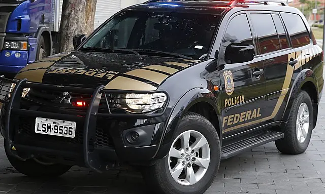 Grupo com atuação no tráfico internacional de cocaína é alvo da PF
