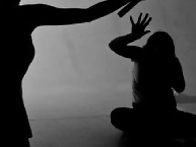 Em Anastácio, mulher recebe casal para esclarecer mal-entendido, mas é agredida