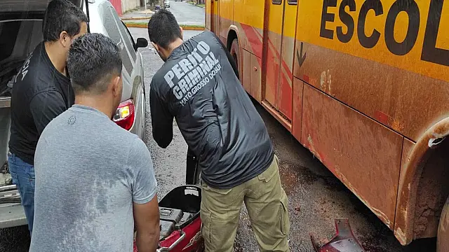 Motociclista que morreu em acidente contra ônibus escolar é identificado