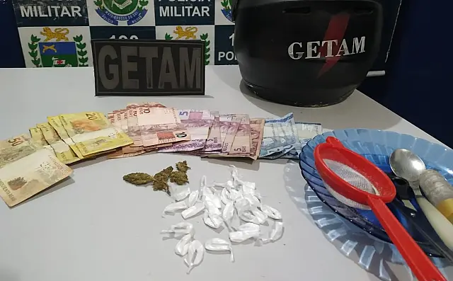 PM fecha boca de fumo que operava no alto do morro, em Corumbá