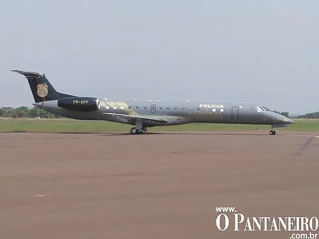 Jato causa pânico em Dourados