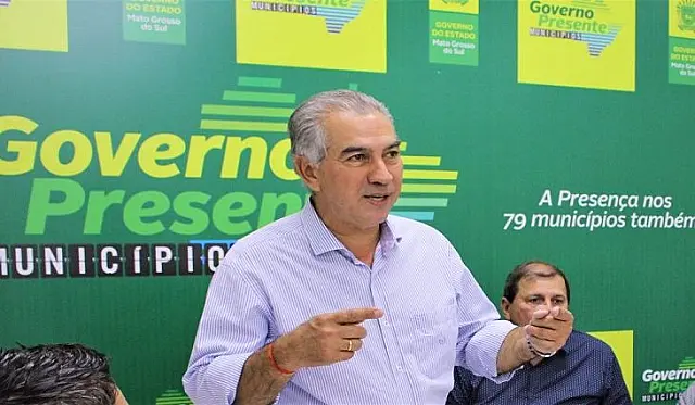 Governador revoga decretos da pandemia e declara volta ao normal para vacinados