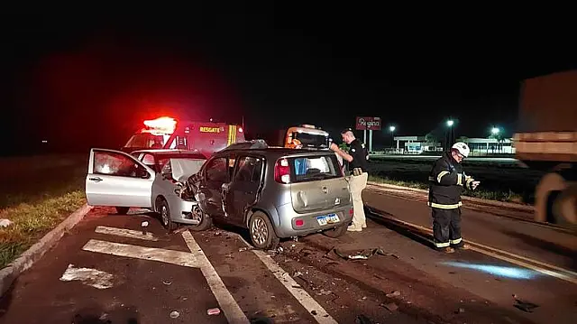 Colisão frontal entre veículos deixa dois mortos e dois feridos em Bataguassu