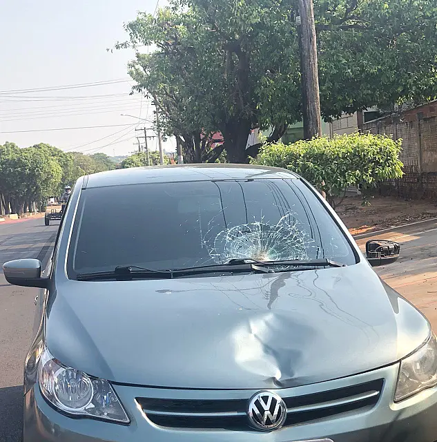 Idosa entra na pista para catar papelão e é atropelada no Bairro Alto