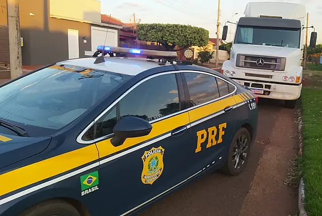Envolvido em sequestro e roubo de caminhoneiro morre em confronto com a polícia