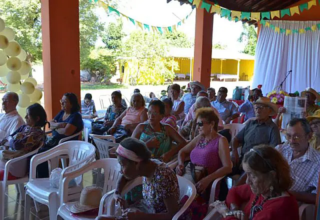 CCI de Aquidauana comemora Dia das Mães
