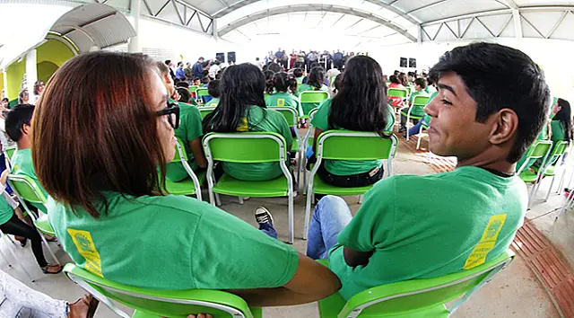 Começa etapa de efetivação de matrícula na Rede Estadual de Ensino