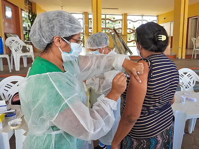 Sesau abre imunização para pessoas a partir de 56 anos em Aquidauana