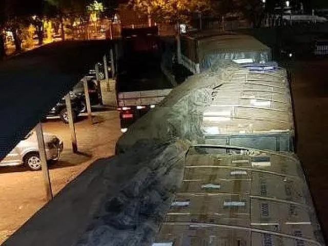 PF apreende carregamento de cigarro contrabandeado avaliado em milhões