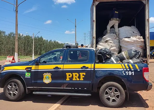 Motorista é preso com 252 kg de skunk na BR-158 de Três Lagoas