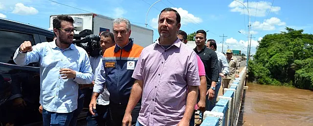 Governador vai ceder combustível e recursos para ajudar Aquidauana a se recuperar da cheia
