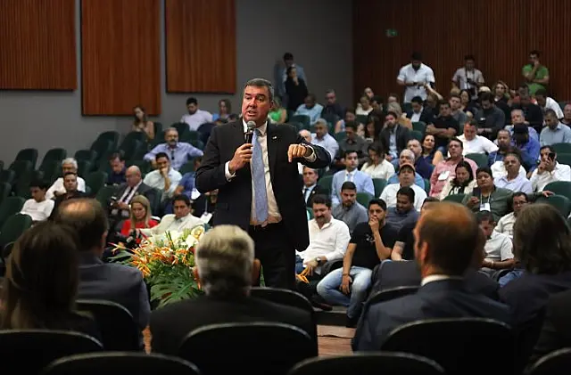 Governador prestigia nova diretoria da UCVMS e reforça parceria com os municípios