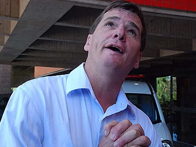 Juiz nega volta de Ari Artuzi à Prefeitura de Dourados