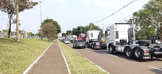 Em Campo Grande, empresários realizam carreata pela "liberdade"
