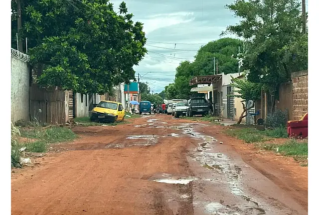 Batendo em mulher, homem foi espancado em Campo Grande