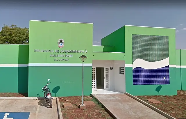 Homem de 62 anos é preso por estuprar menina de 9 por três anos