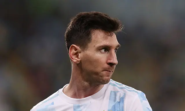 Messi está recuperado e pode atuar em duelo Argentina contra Uruguai