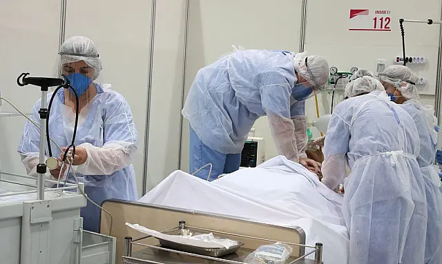 Mortes causadas por síndromes respiratórias representam o dobro dos óbitos por coronavírus em MS
