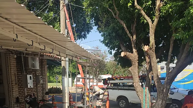 Prefeitos participam de audiência pública da Anatel