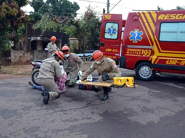 Condutora de Biz se envolve batida com Fiat Strada no bairro Alto