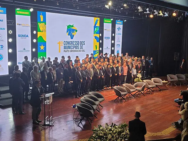 Corumbá participa do 1º Congresso dos Municípios do MS