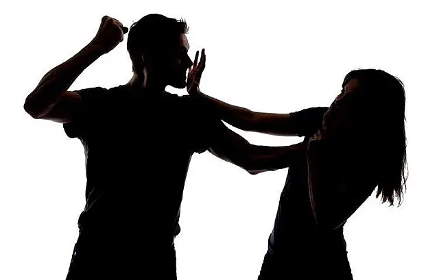 Mulher apanha do marido e passa noite pra fora de casa em Campo Grande