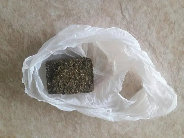 Suspeito é flagrado no Cristo Rei com droga comprada na Praça dos Estudantes