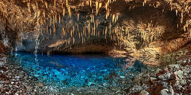 Gruta do Lago Azul bate recorde de visitação em 2025