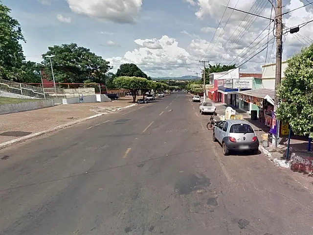 Polícia prende homem que tentou matar outro a tiros em conveniência