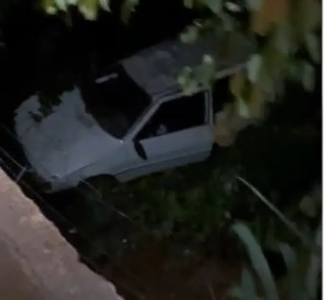 Motorista perde controle e cai na Ponte Boiadeira em Anastácio