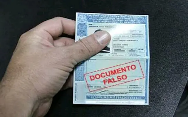 Foragido usa documento falso para tentar enganar polícia, mas acaba preso em Jardim