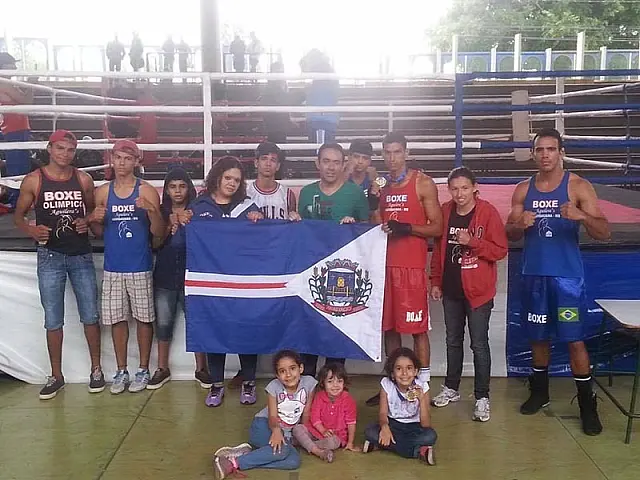 Equipe de Anastácio se destaca e acumula medalhas no Estadual de Boxe