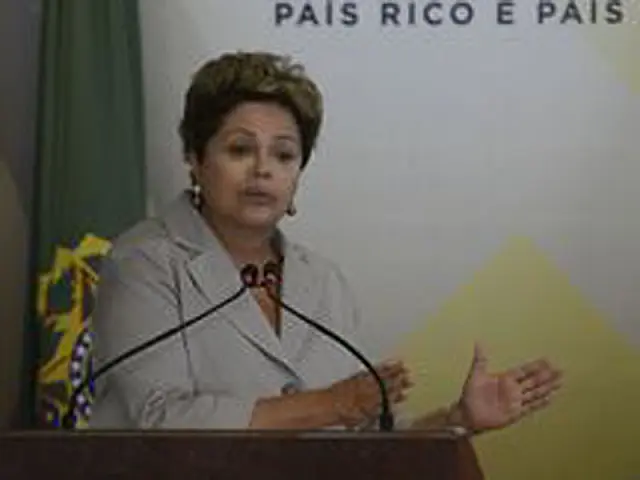 Dilma tem 37%, Aécio, 20%, e Campos, 11%, diz Datafolha