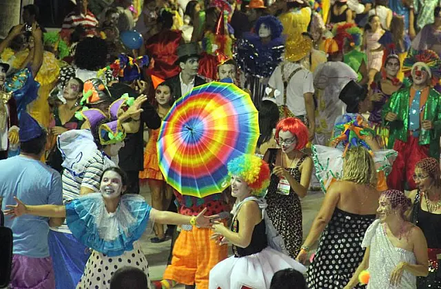 Folia segura: conheça a prevenção combinada contra ISTs, HIV e hepatites em MS