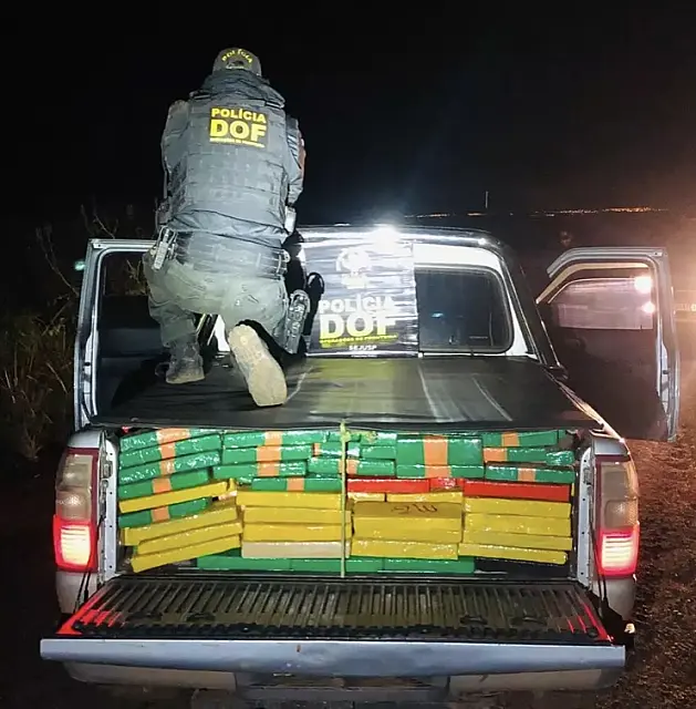 Traficante abandona carga de maconha avaliada em R$ 3,2 milhões