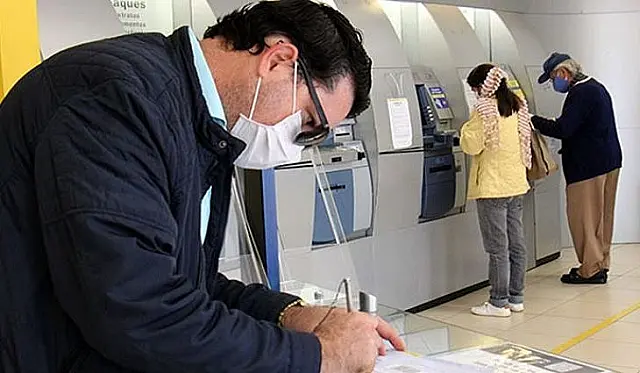 Governo deposita salários de servidores nesta sexta-feira