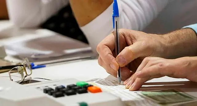 Eleitores que não votaram no 2º turno têm até terça para justificar ausência