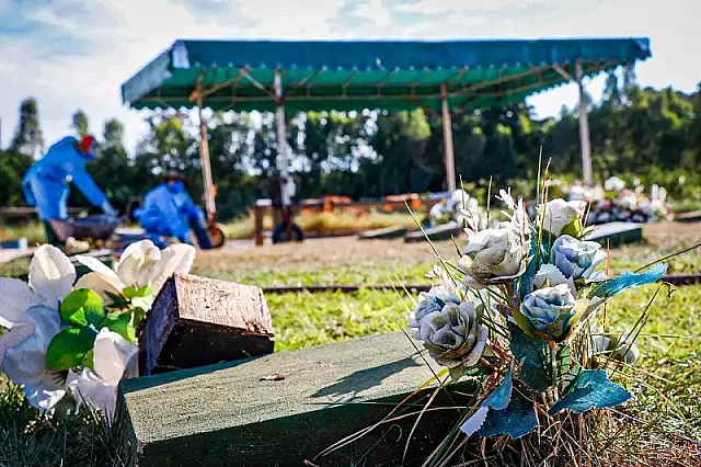 Capital soma 51 mortes por covid em 48h
