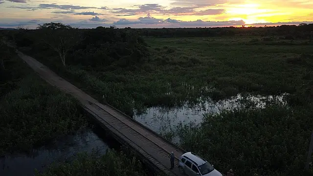 Riedel garante melhorias em estradas do Pantanal que vão facilitar escoamento da produção